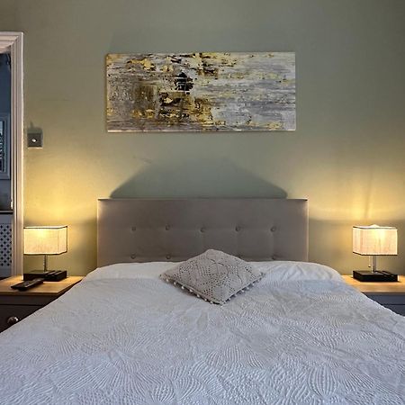My Sky Secret Garden 1 Bedroom London Exterior photo
